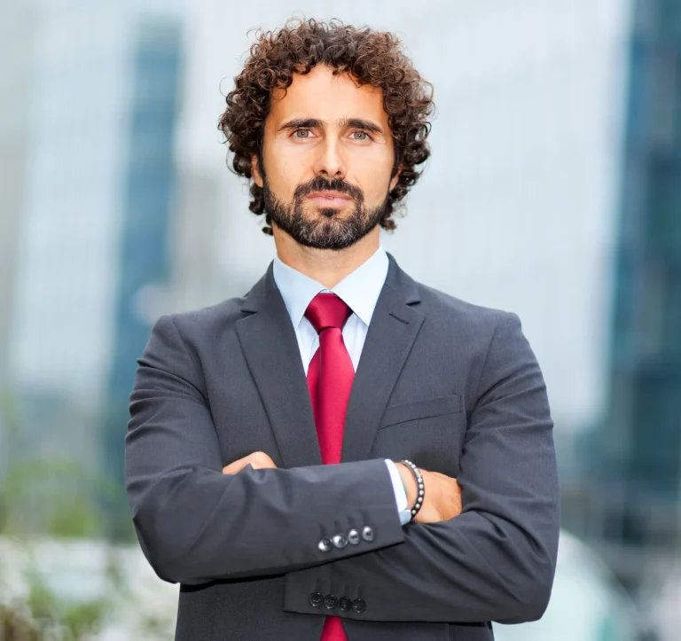 confident-businessman-portrait-outdoor